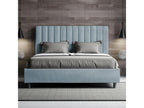 Bed (Blue) - Bleu ciel