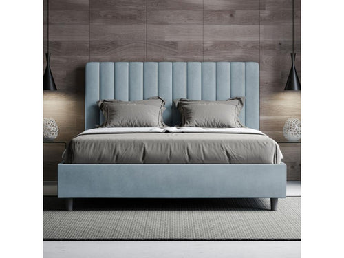 Bed (Blue) - Bleu ciel