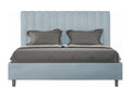 Bed (Blue) - Bleu ciel
